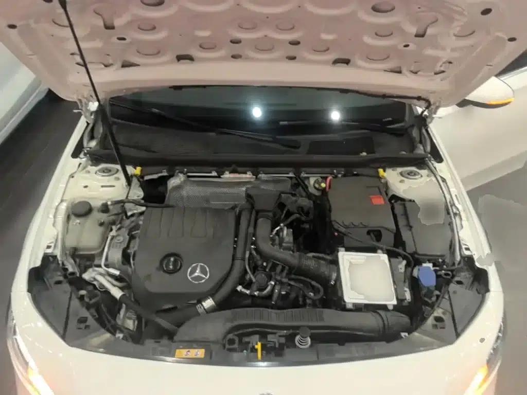 Mercedes-Benz A-Class 2021 Facelift A 180 L Sport Sedan — миниатюра 20