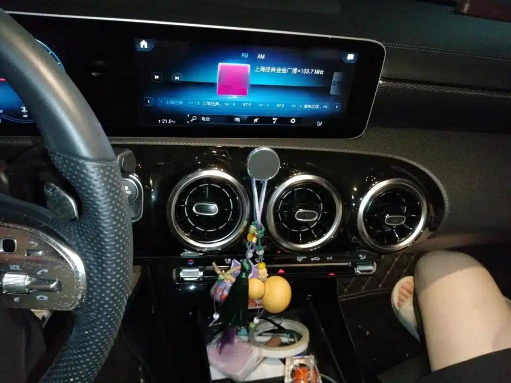 2019 Mercedes-Benz A-Class A 200 L Sport Sedan — миниатюра 6