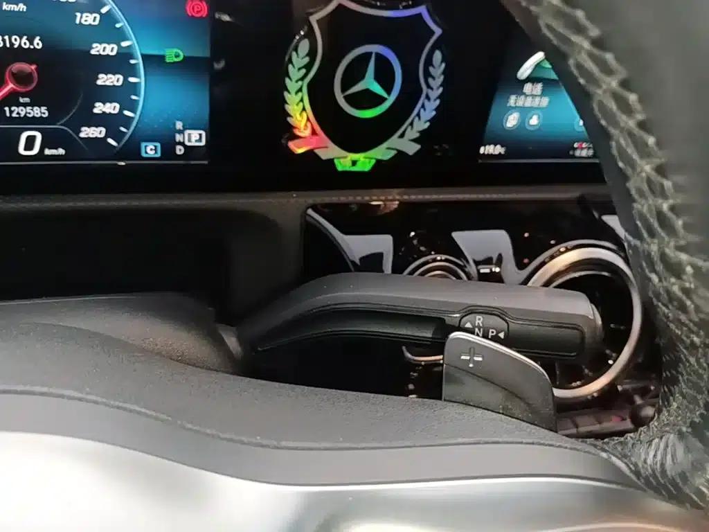 2019 Mercedes-Benz A-Class A 180 L Sport Sedan — миниатюра 14