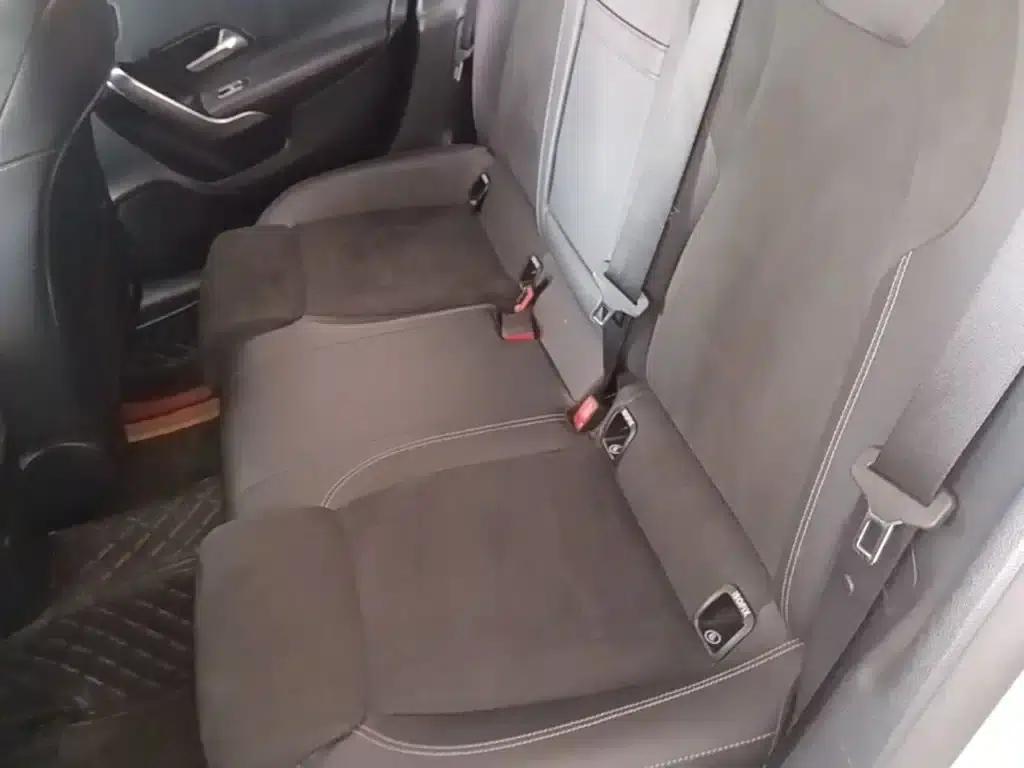 2019 Mercedes-Benz A-Class A 180 L Sport Sedan — миниатюра 17