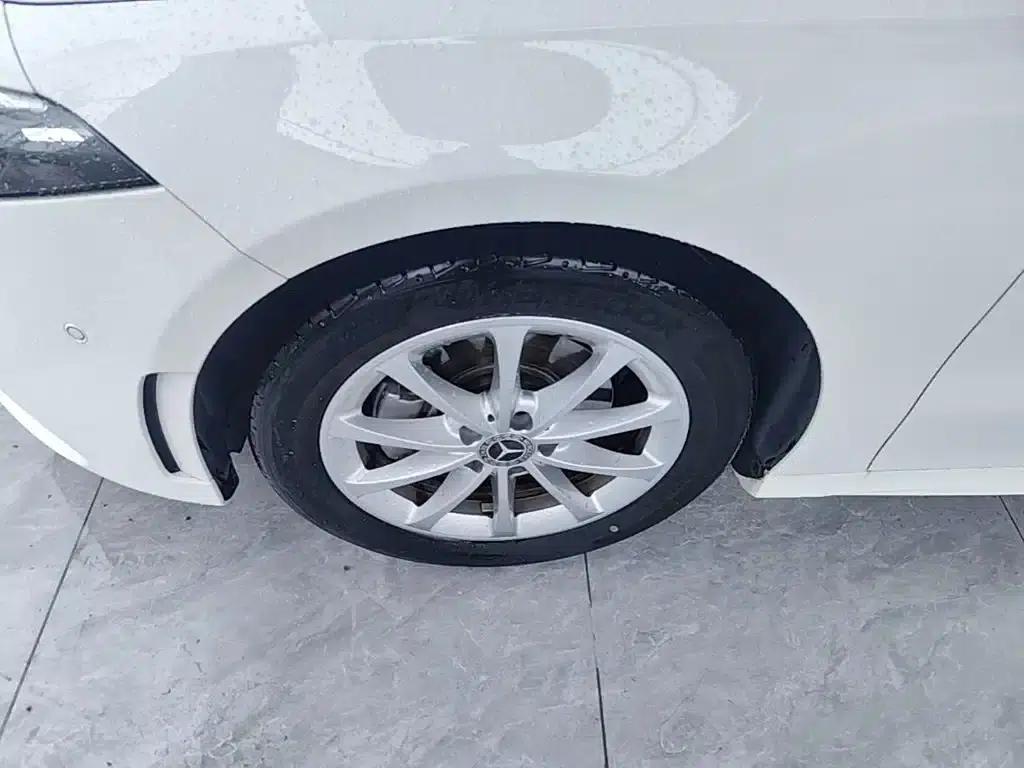 Mercedes-Benz A-Class 2021 A 200 L Sport Sedan Fashion Edition — миниатюра 23