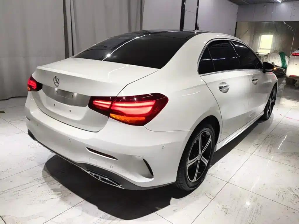 2023 Mercedes-Benz A-Class A 200 L Fashion Edition — миниатюра 7