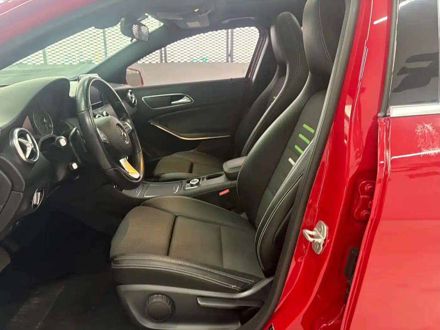 Mercedes-Benz A-Class (Imported) 2016 A 200 Dynamic — миниатюра 7