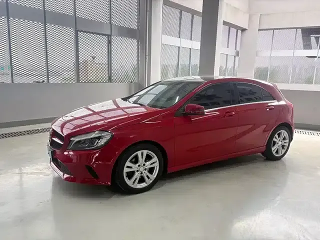 Mercedes-Benz A-Class (Imported) 2016 A 200 Dynamic