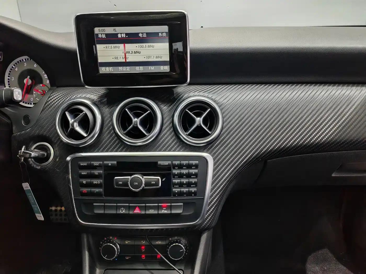 Mercedes-Benz A-Class (Imported) 2015 A 200 Sport — миниатюра 16