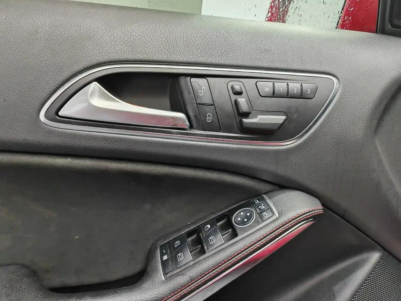 Mercedes-Benz A-Class (Imported) 2015 A 200 Sport — миниатюра 17