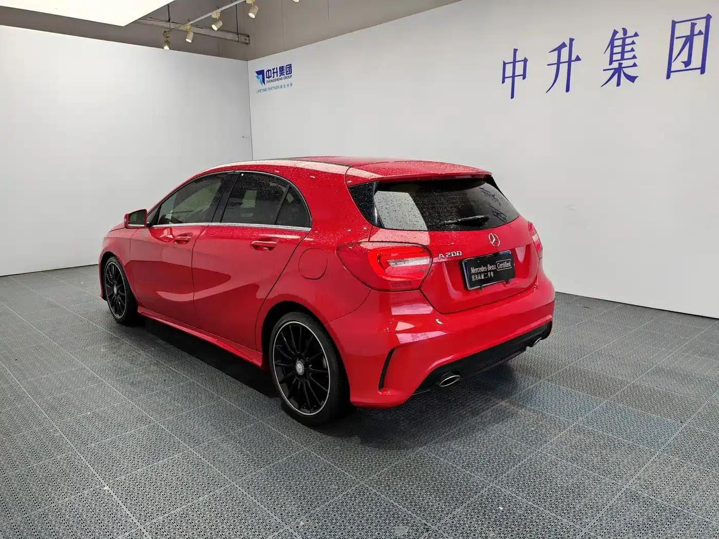 Mercedes-Benz A-Class (Imported) 2015 A 200 Sport — миниатюра 4
