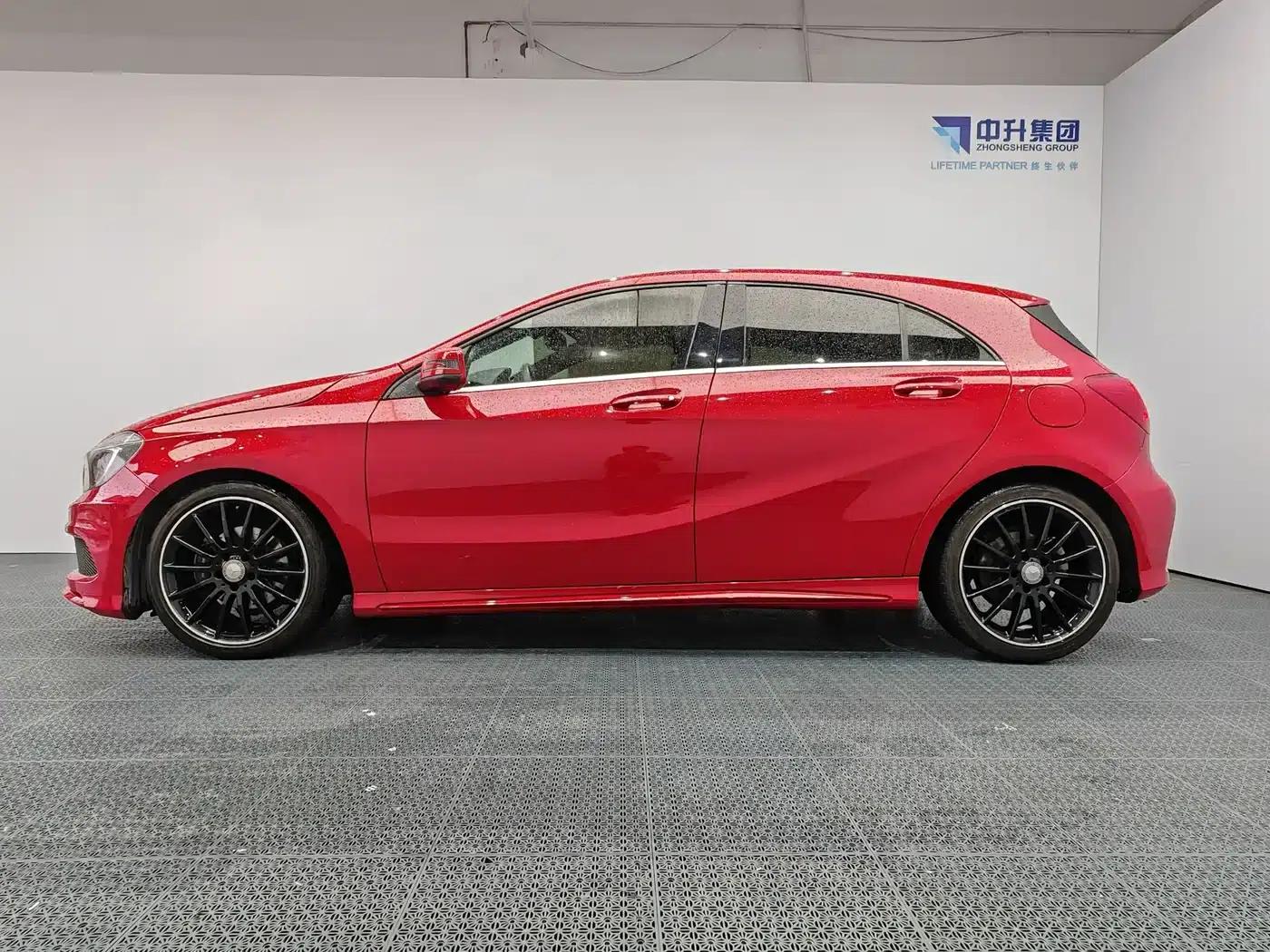 Mercedes-Benz A-Class (Imported) 2015 A 200 Sport — миниатюра 7