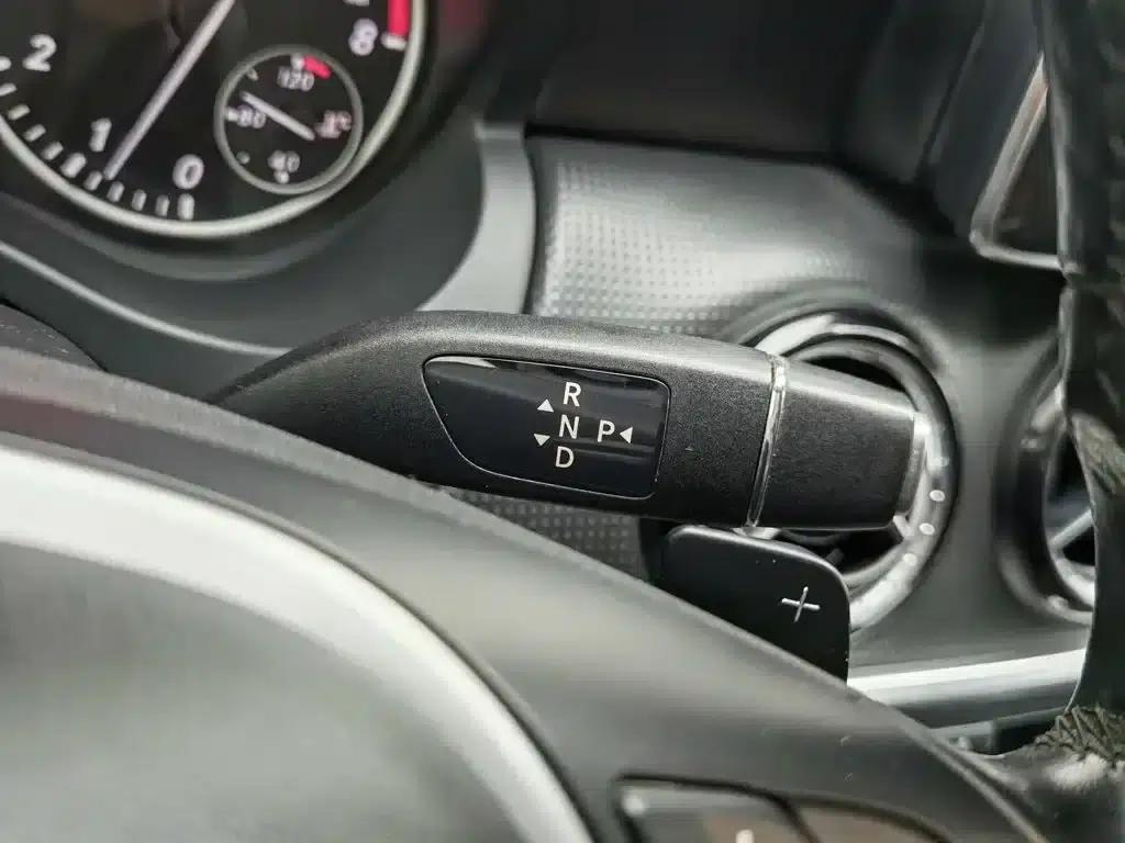 2013 Mercedes-Benz A-Class (Imported) A 180 Fashion Model — миниатюра 13