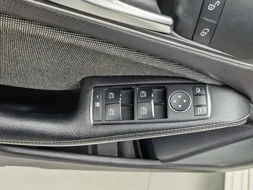 2013 Mercedes-Benz A-Class (Imported) A 180 Fashion Model — миниатюра 9
