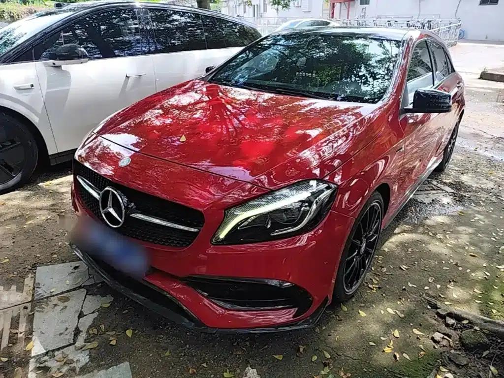 2016 Mercedes-Benz A-Class Imported Model A 200 Dynamic — миниатюра 1