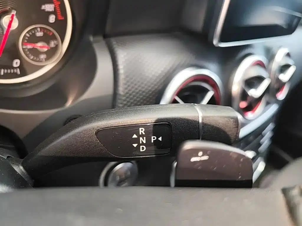 2016 Mercedes-Benz A-Class Imported Model A 200 Dynamic — миниатюра 14