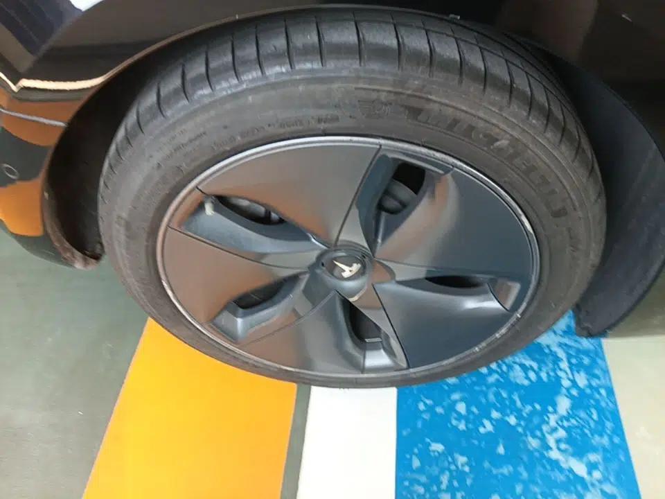 Tesla Model 3 2020 Standard Range Rear-Wheel Drive Upgraded Version — миниатюра 11