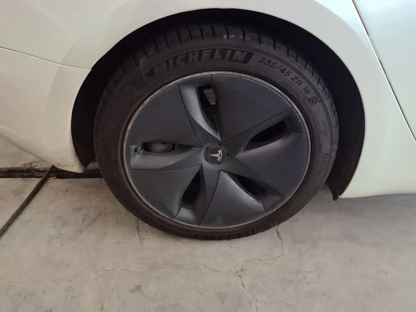 Tesla Model 3 2020 Refreshed Version Long-Range Rear-Wheel Drive — миниатюра 11