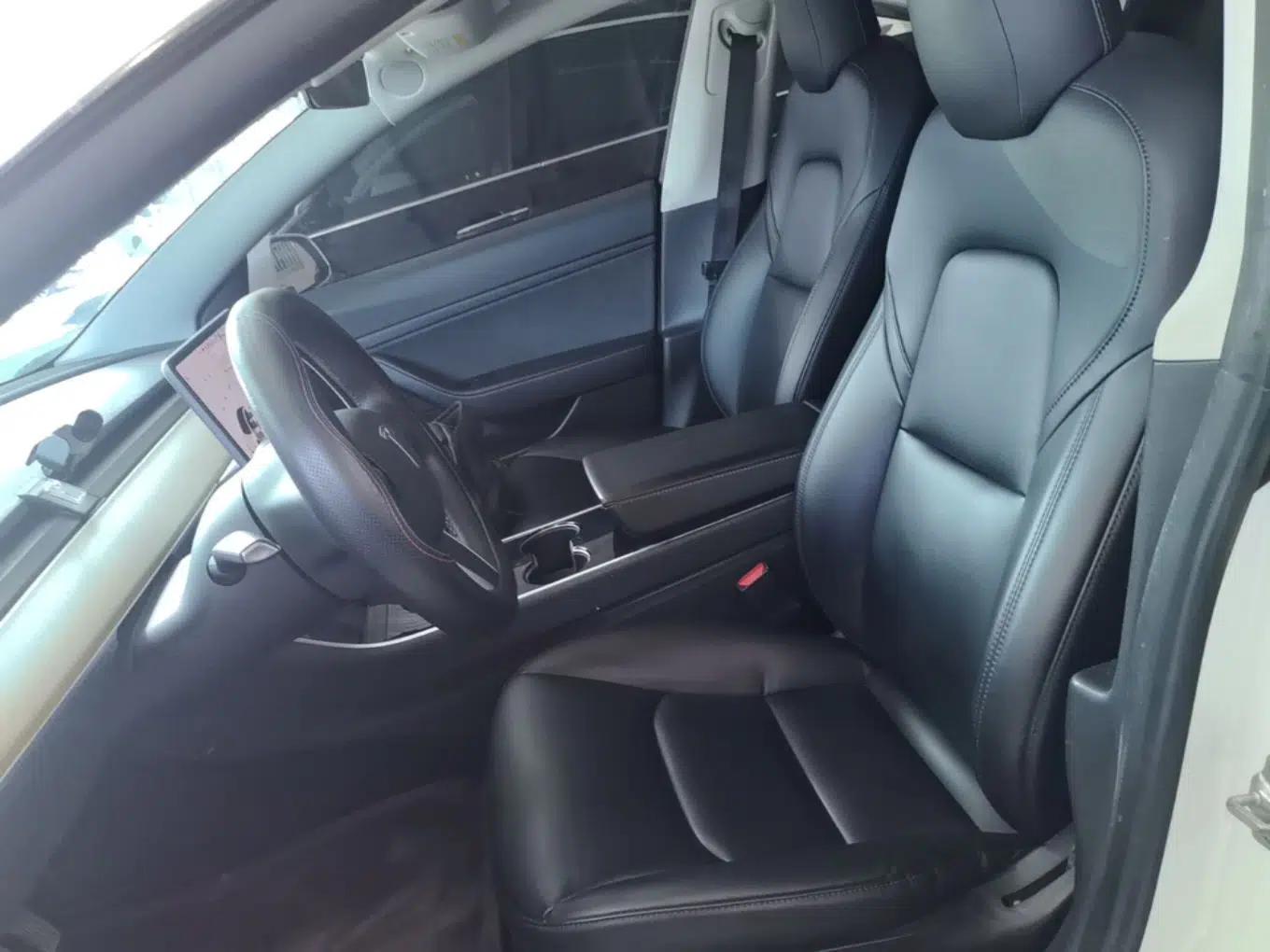 Tesla Model 3 2020 Refreshed Version Long-Range Rear-Wheel Drive — миниатюра 17