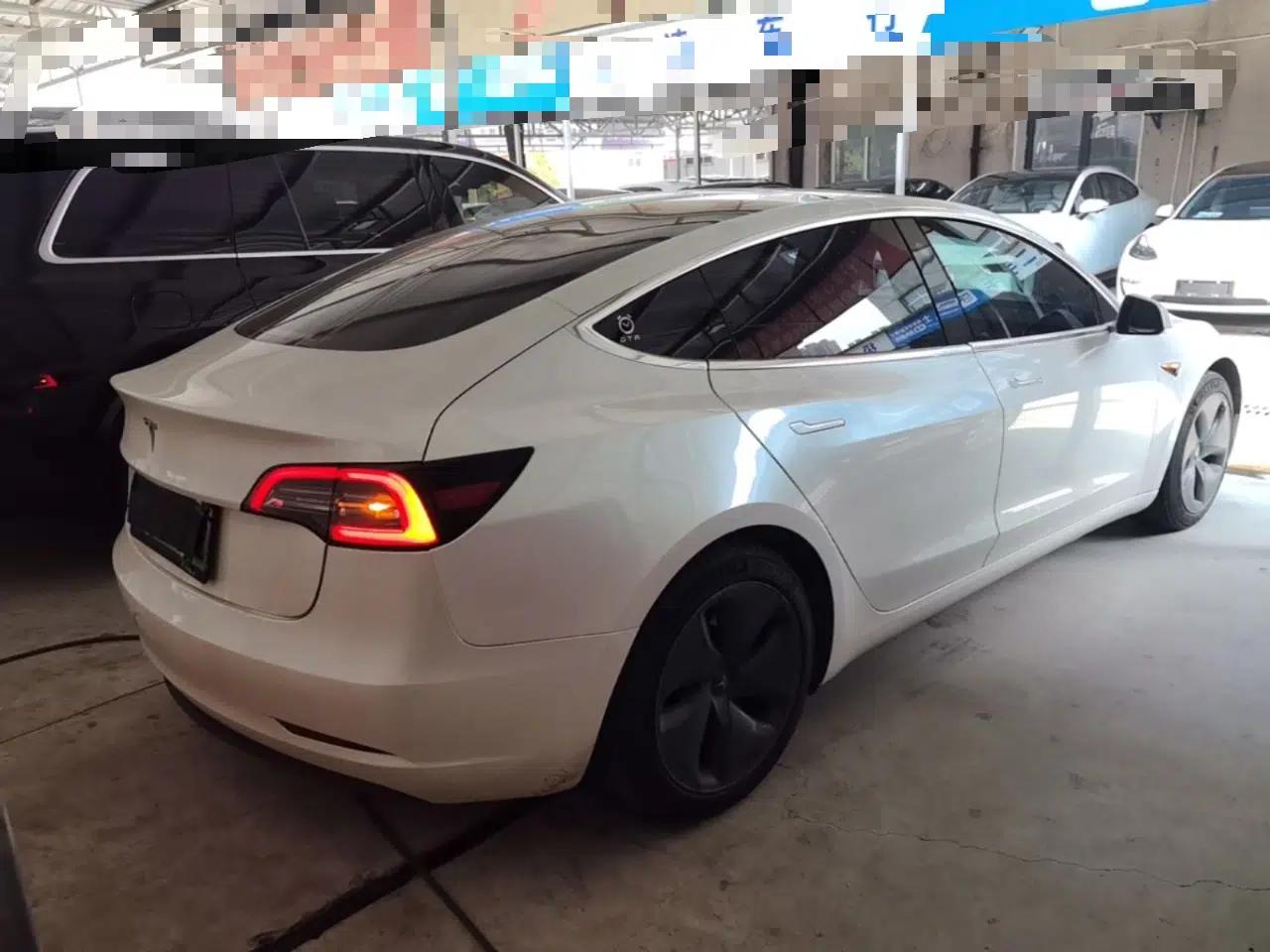 Tesla Model 3 2020 Refreshed Version Long-Range Rear-Wheel Drive — миниатюра 6