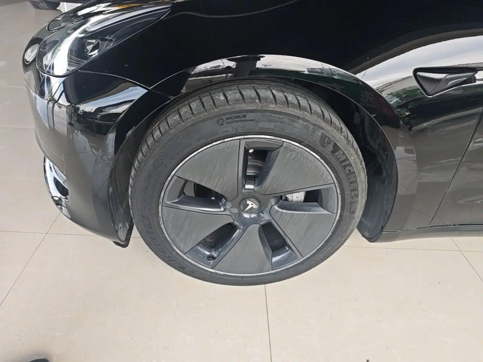 Tesla Model 3 2021 Standard Range Rear-Drive Upgraded Version — миниатюра 10