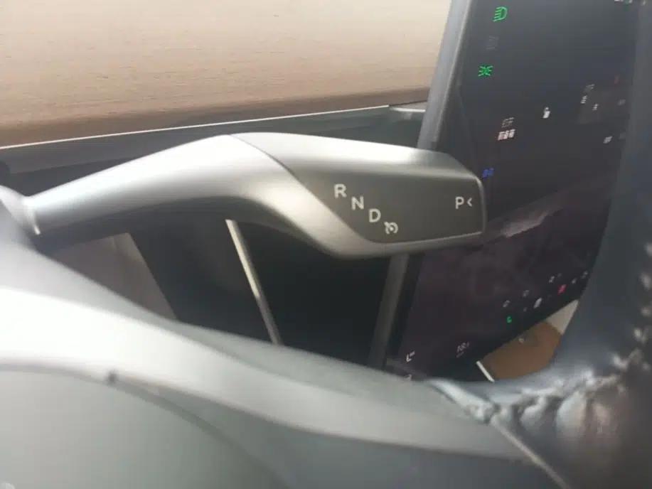 Tesla Model 3 2019 Standard Range Rear-Drive Upgraded Version — миниатюра 16