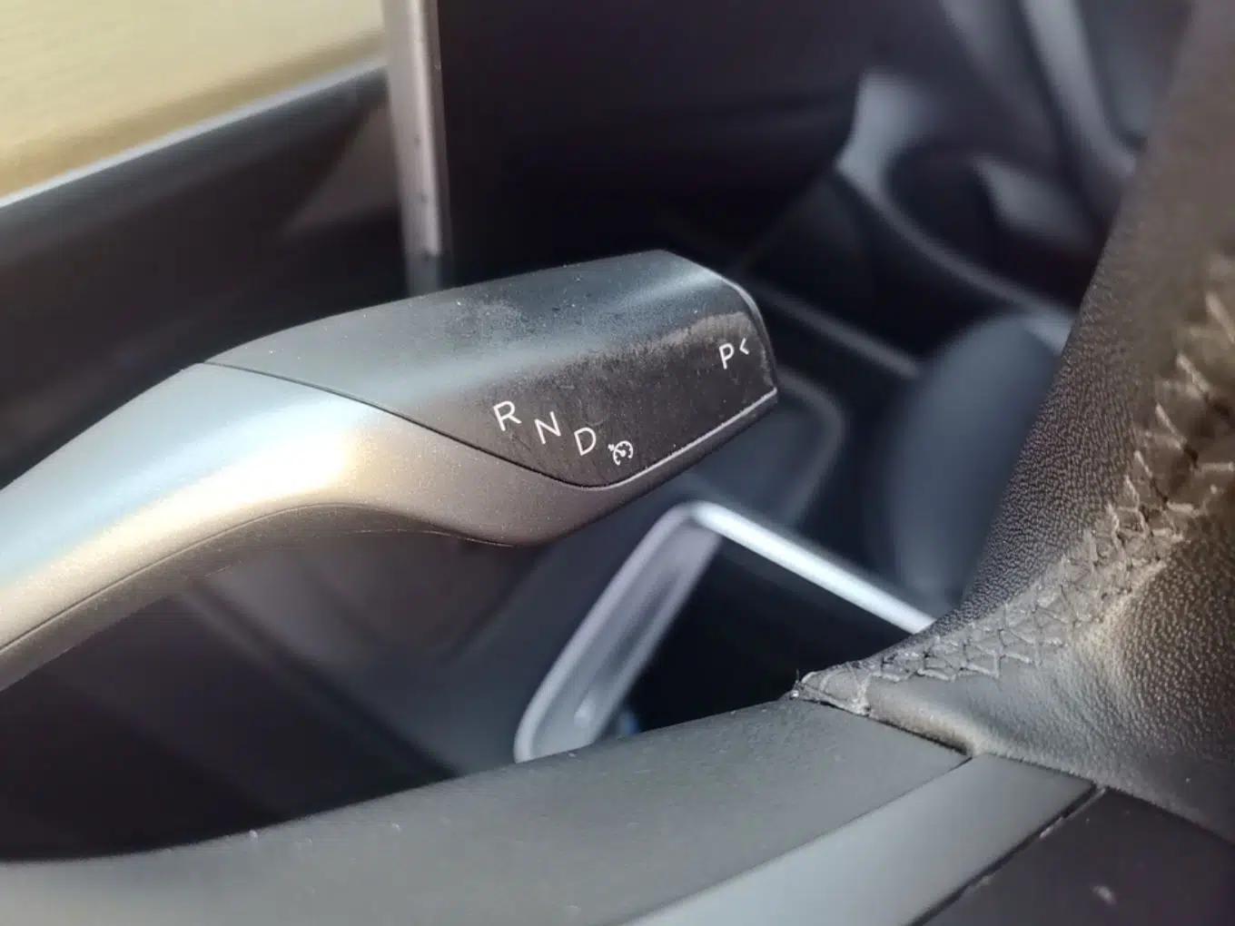 Tesla Model 3 2021 Standard Range Rear-Drive Upgraded Version — миниатюра 16