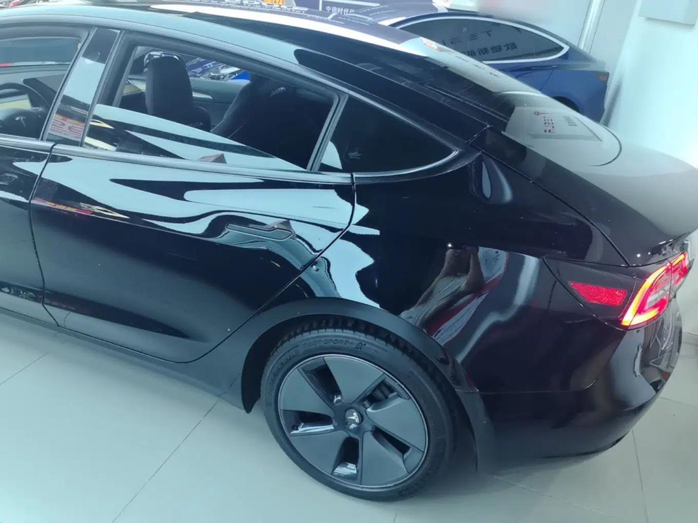 Tesla Model 3 2021 Standard Range Rear-Drive Upgraded Version — миниатюра 4