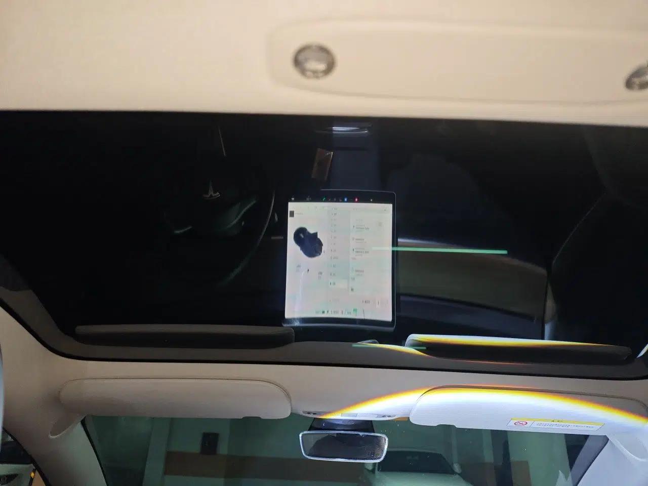 Tesla Model 3 2021 Standard Range Rear-Drive Upgraded Version — миниатюра 20