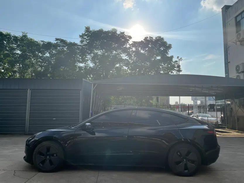 Tesla Model 3 2021 Standard Range Rear-Drive Upgraded Version — миниатюра 10