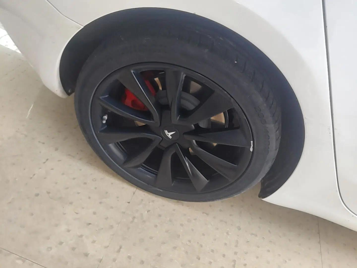 Tesla Model 3 2019 Standard Range Rear-Drive Upgraded Version — миниатюра 11