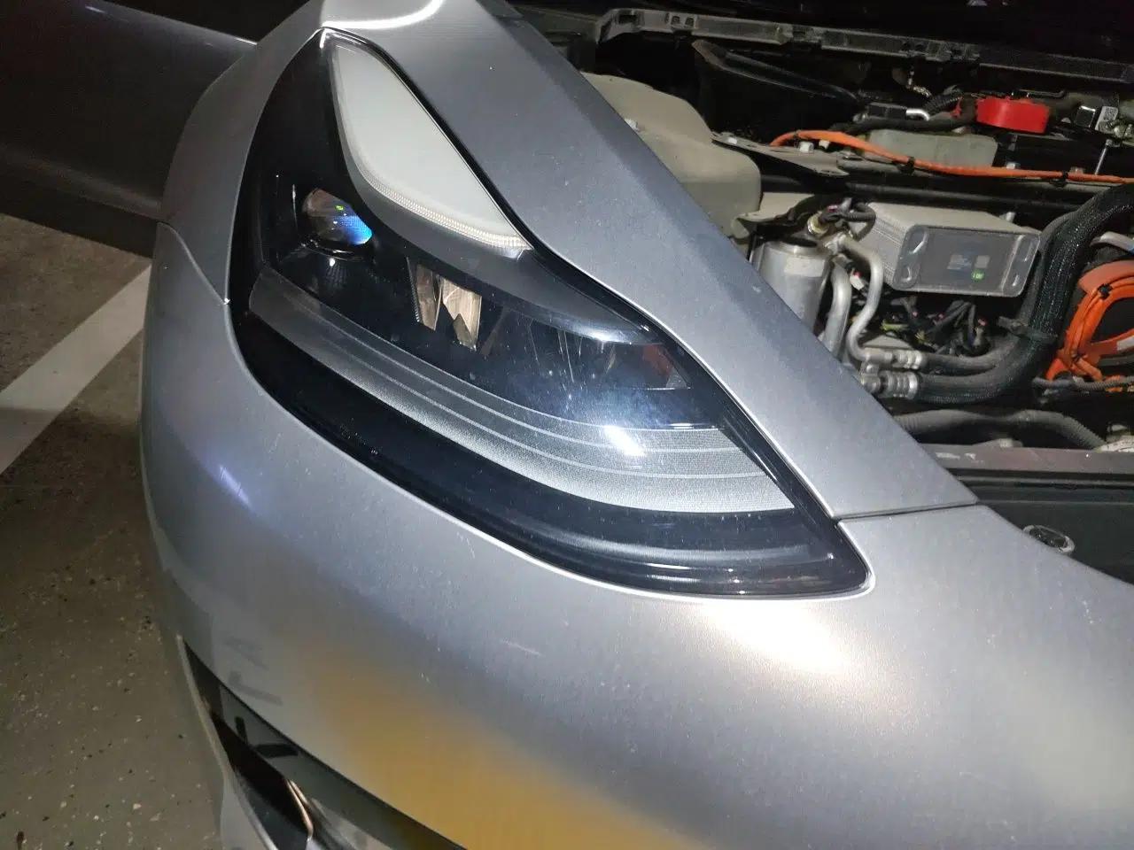 Tesla Model 3 2021 Standard Range Rear-Drive Upgraded Version — миниатюра 7