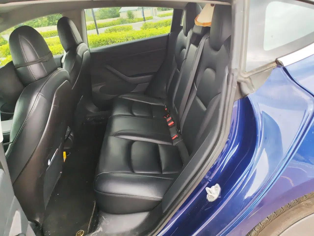 Tesla Model 3 2019 Long-Range All-Wheel-Drive Version — миниатюра 17