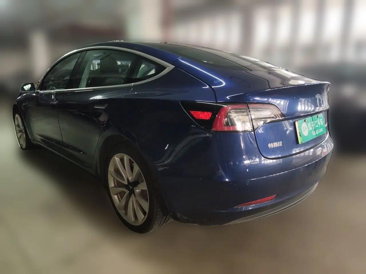 Tesla Model 3 2019 Standard Range Rear-Drive Upgraded Version — миниатюра 4