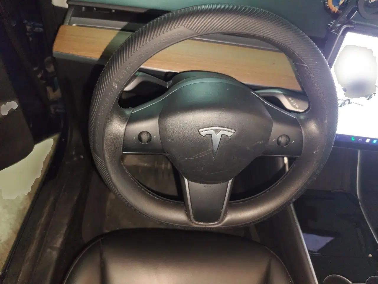 Tesla Model 3 2019 Standard Range Rear-Drive Upgraded Version — миниатюра 10