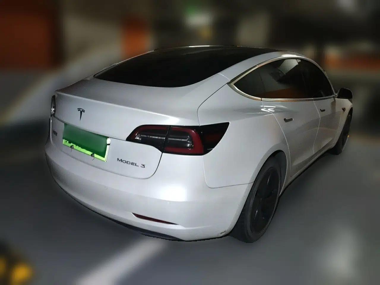 Tesla Model 3 2019 Standard Range Rear-Drive Upgraded Version — миниатюра 6