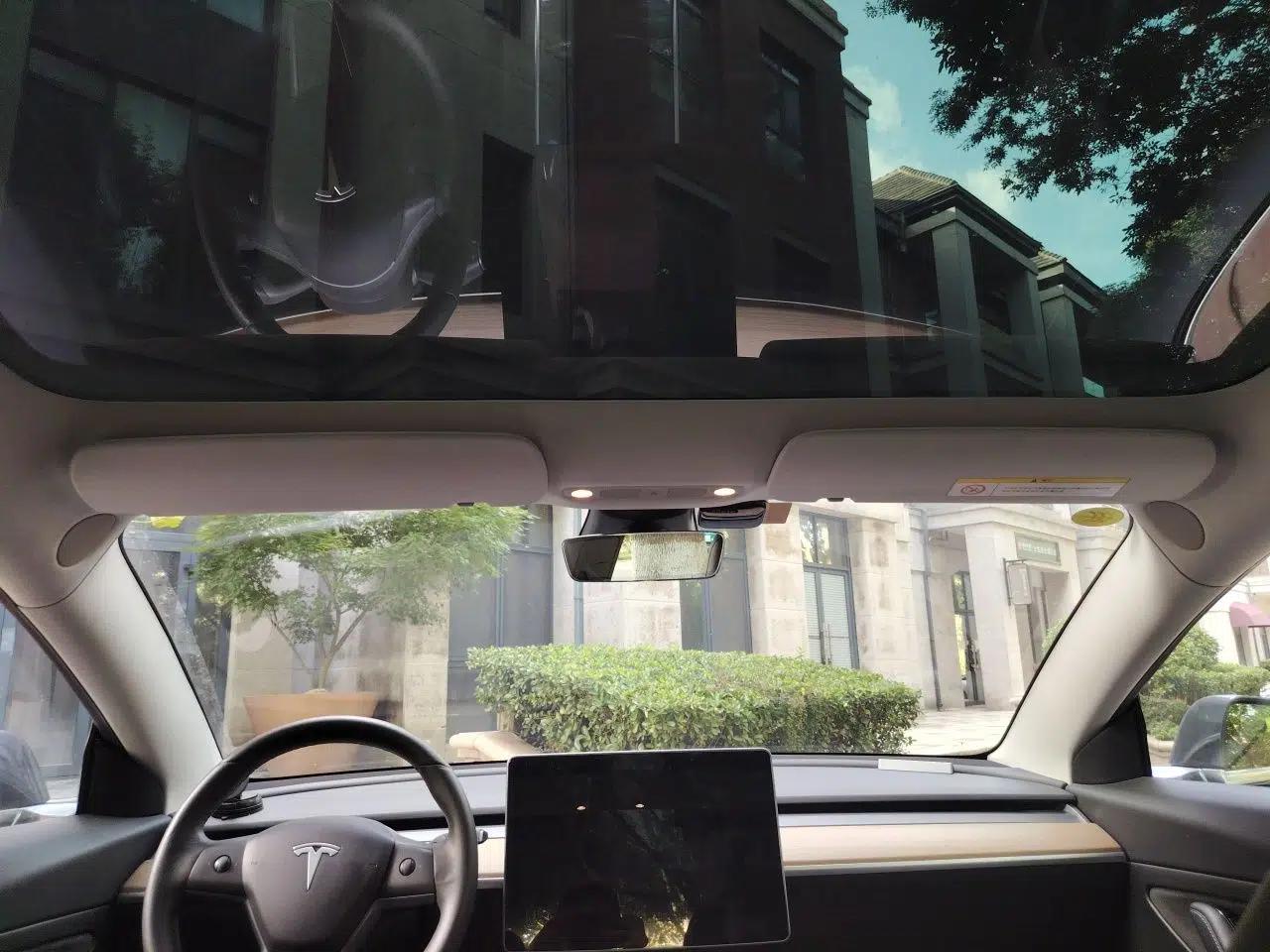 Tesla Model 3 2019 Standard Range Rear-Wheel Drive Upgraded Version (60 kWh) — миниатюра 18