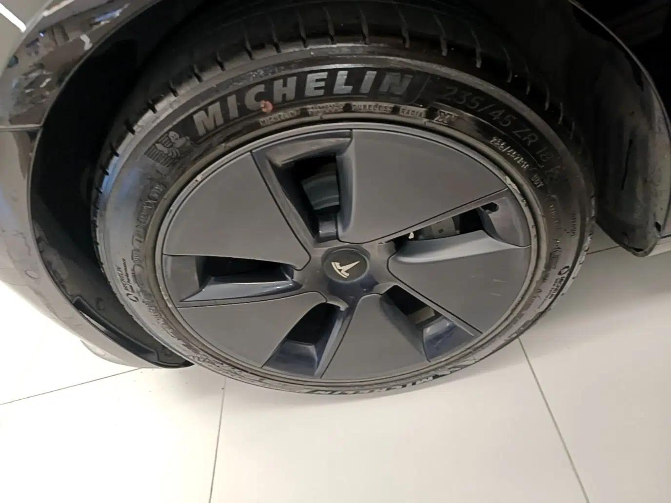 Tesla Model 3 2021 Revised Version Standard Range Rear-Wheel Drive Upgraded Edition 3D1 — миниатюра 10