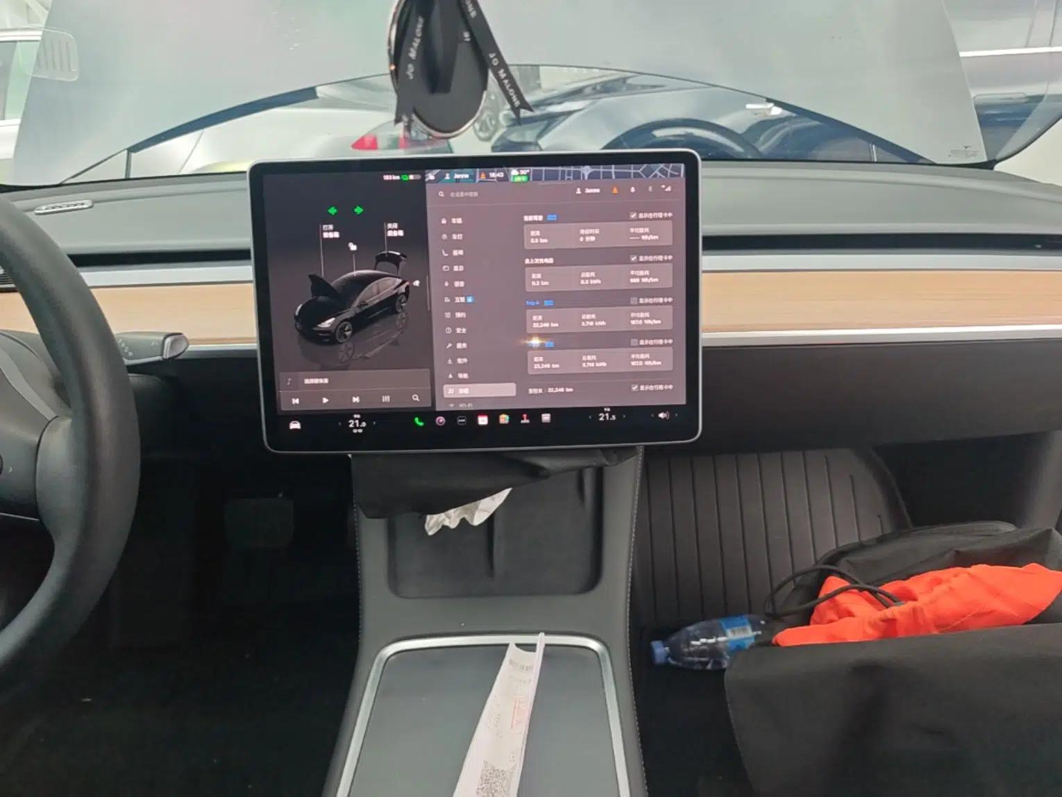 Tesla Model 3 2022 Rear-Wheel-Drive Version — миниатюра 20