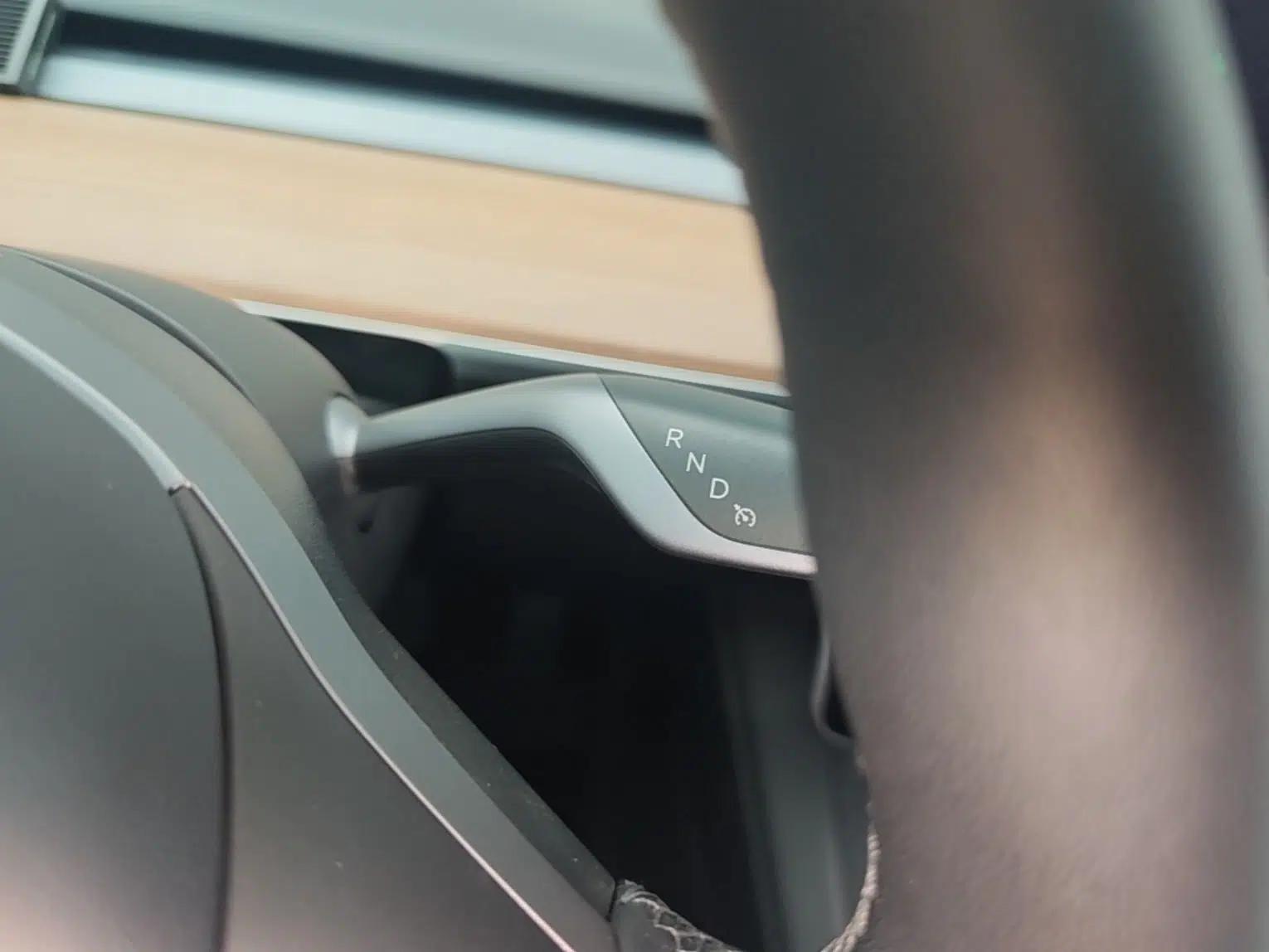 Tesla Model 3 2022 Rear-Wheel-Drive Version — миниатюра 21