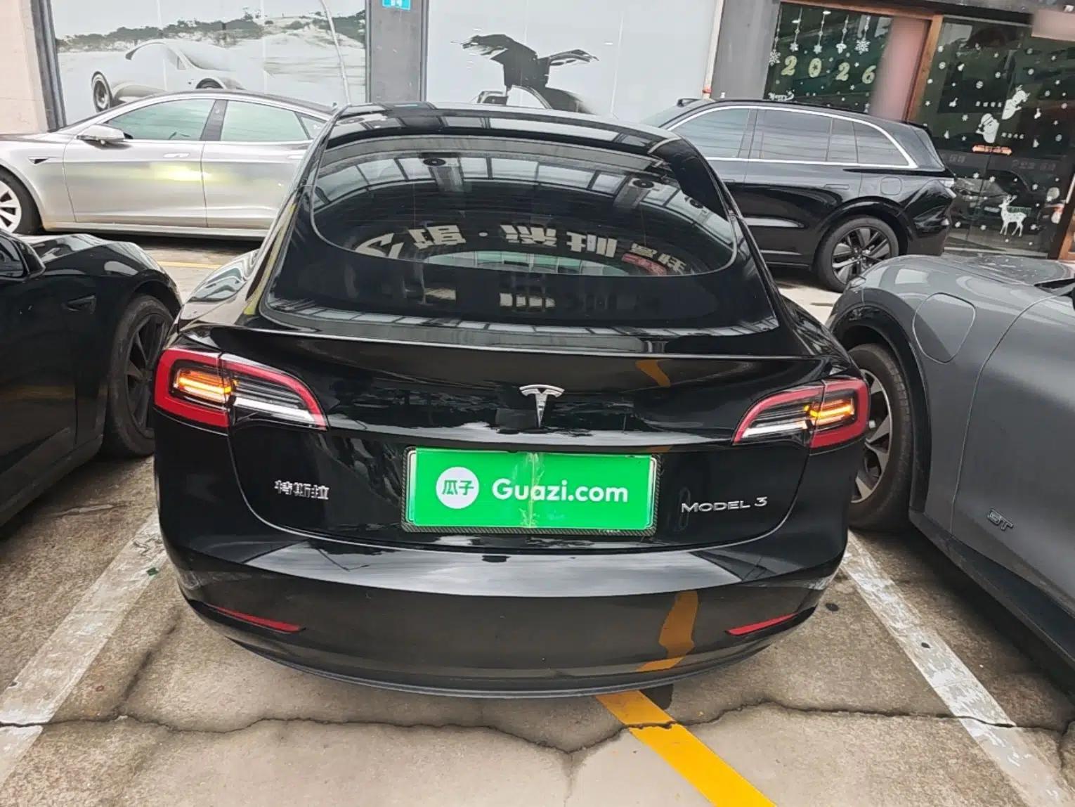 Tesla Model 3 2022 Rear-Wheel-Drive Version — миниатюра 5