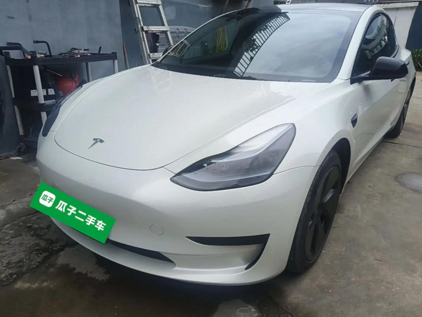 Tesla Model 3 2022 Rear-Wheel-Drive Version — миниатюра 1