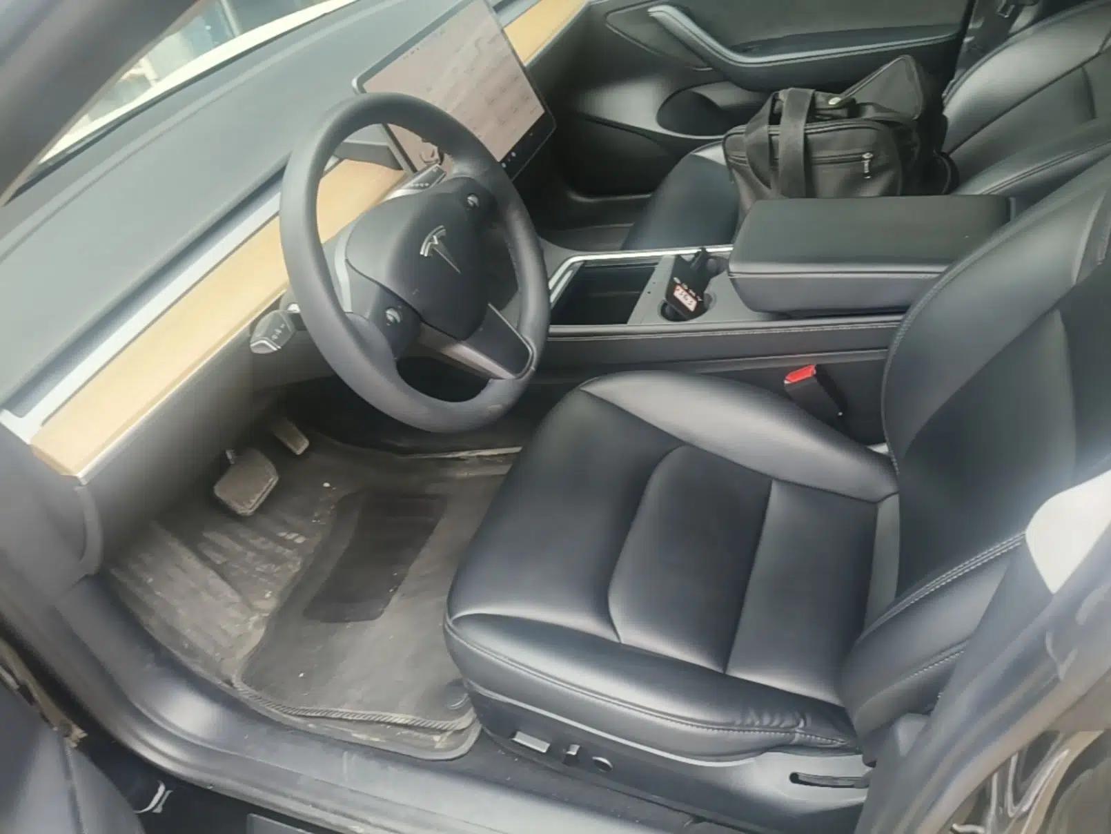Tesla Model 3 2022 Rear-Wheel-Drive Version — миниатюра 17