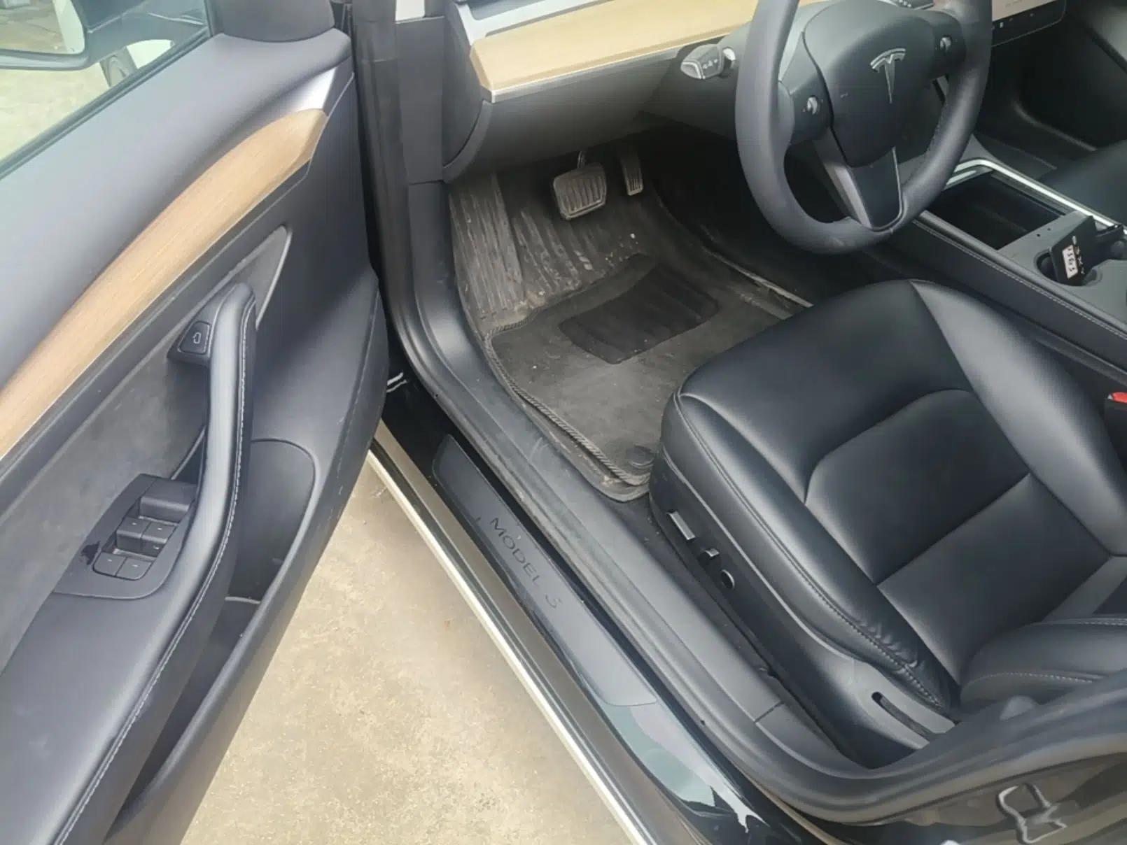 Tesla Model 3 2022 Rear-Wheel-Drive Version — миниатюра 18