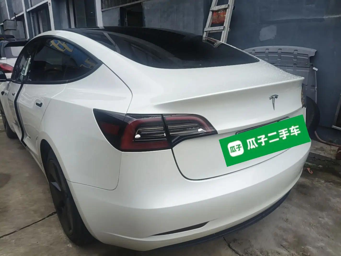 Tesla Model 3 2022 Rear-Wheel-Drive Version — миниатюра 4