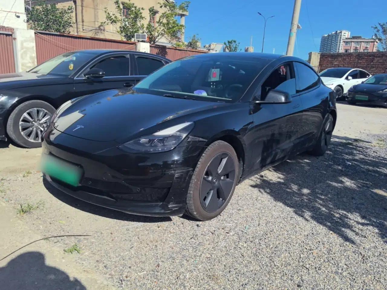Tesla Model 3 2022 Rear-Wheel-Drive Version — миниатюра 1