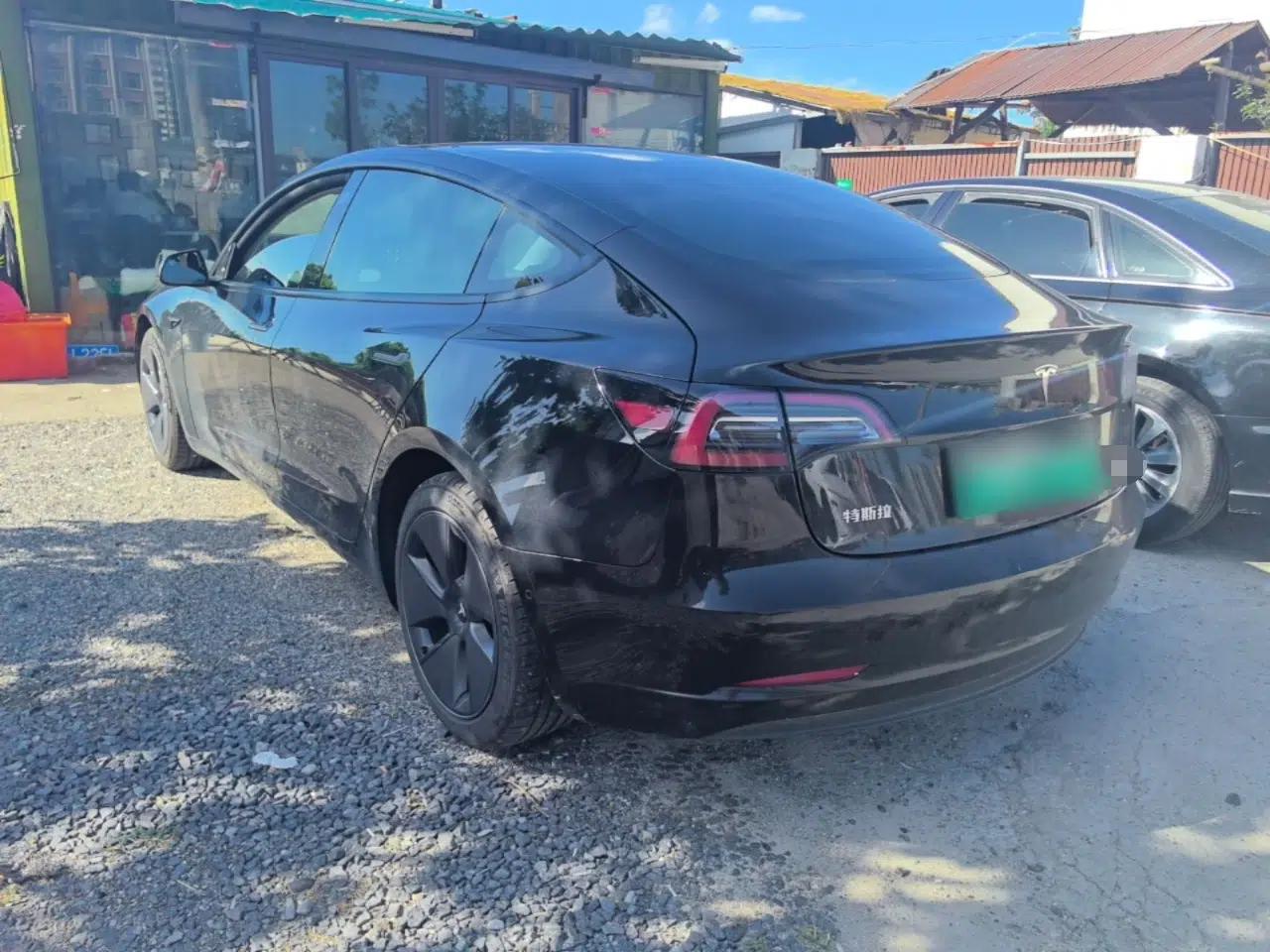 Tesla Model 3 2022 Rear-Wheel-Drive Version — миниатюра 4