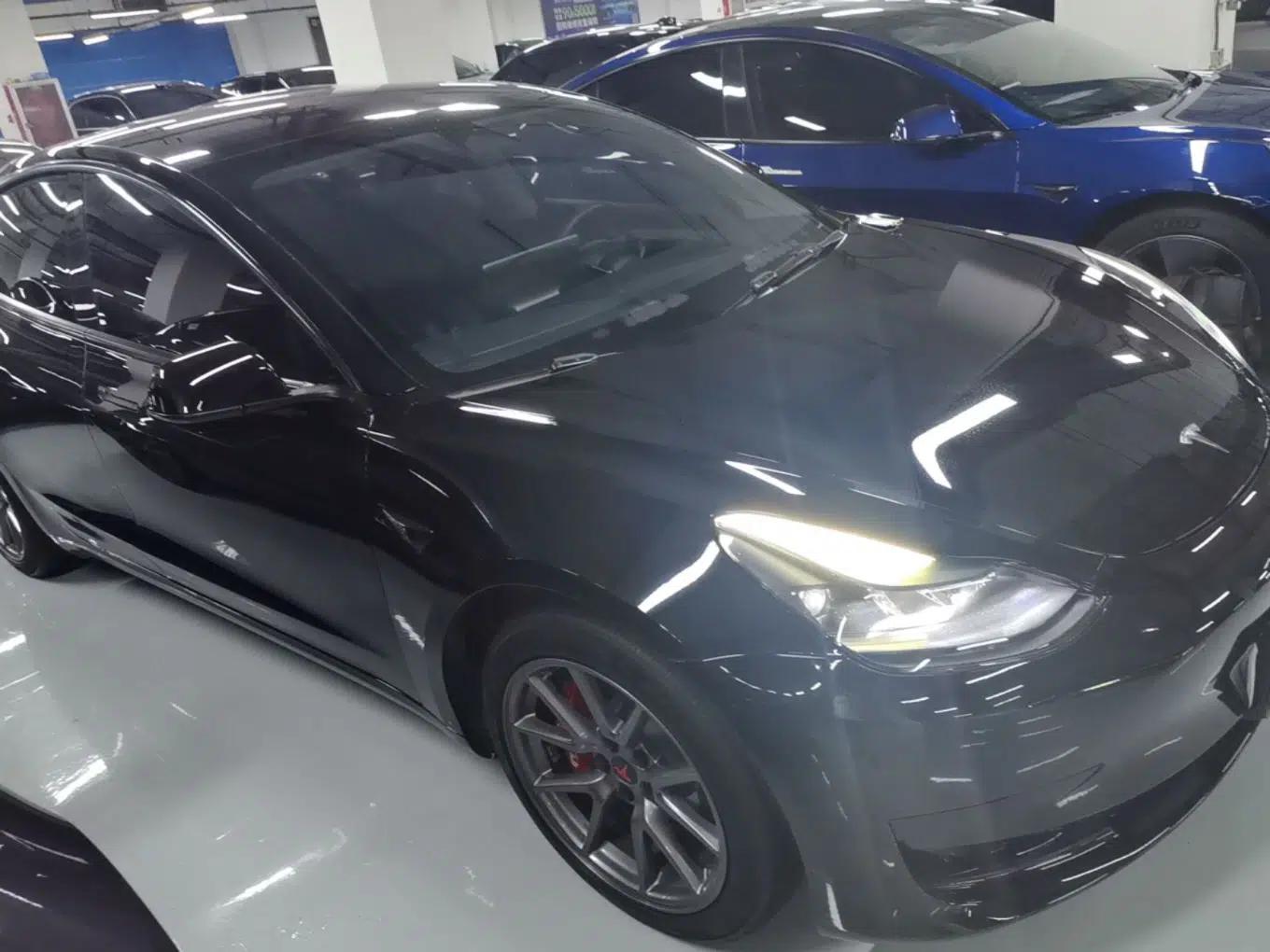 Tesla Model 3 2022 Rear-Wheel-Drive Version — миниатюра 3