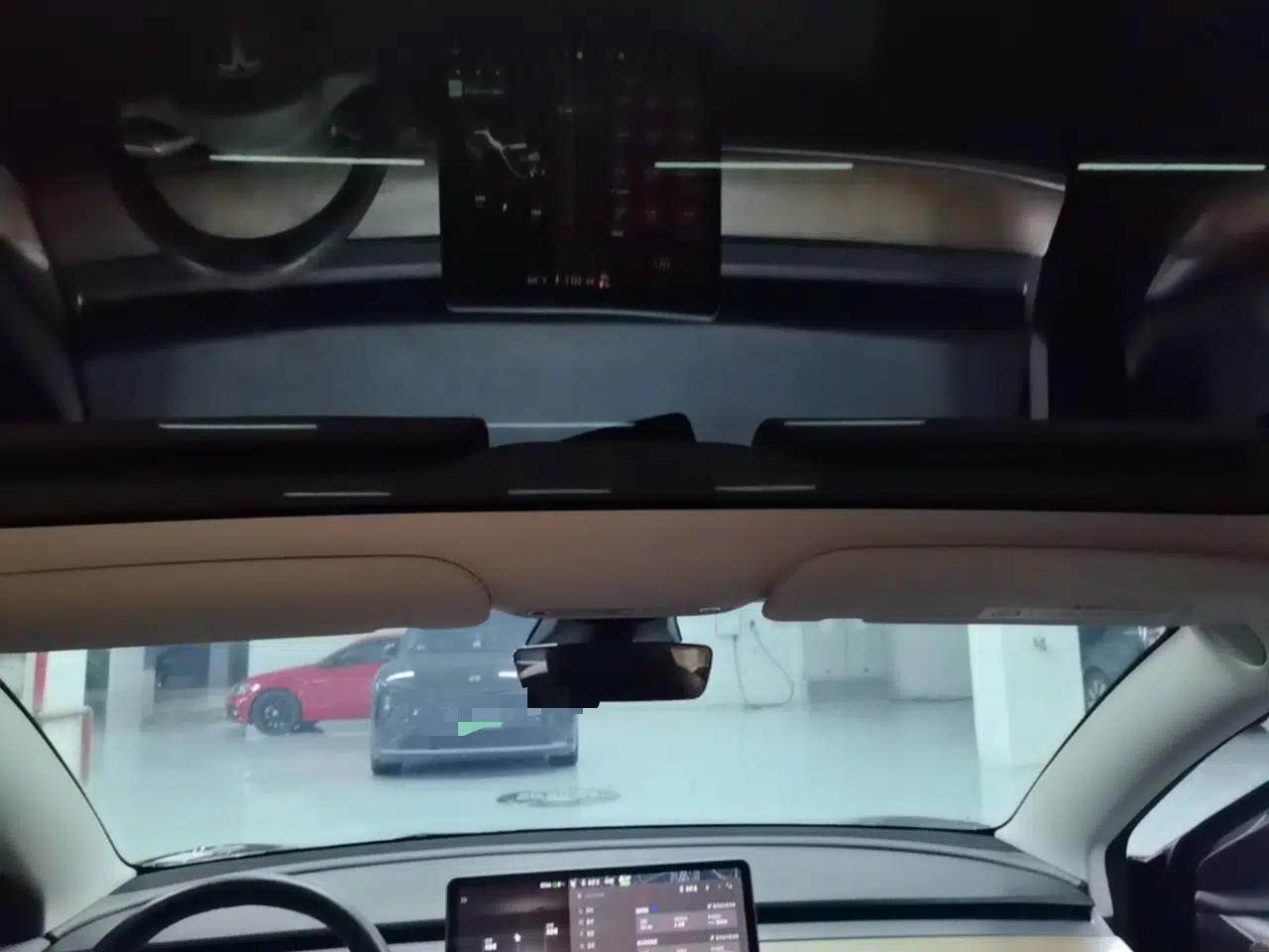Tesla Model 3 2022 Rear-Wheel-Drive Version — миниатюра 21