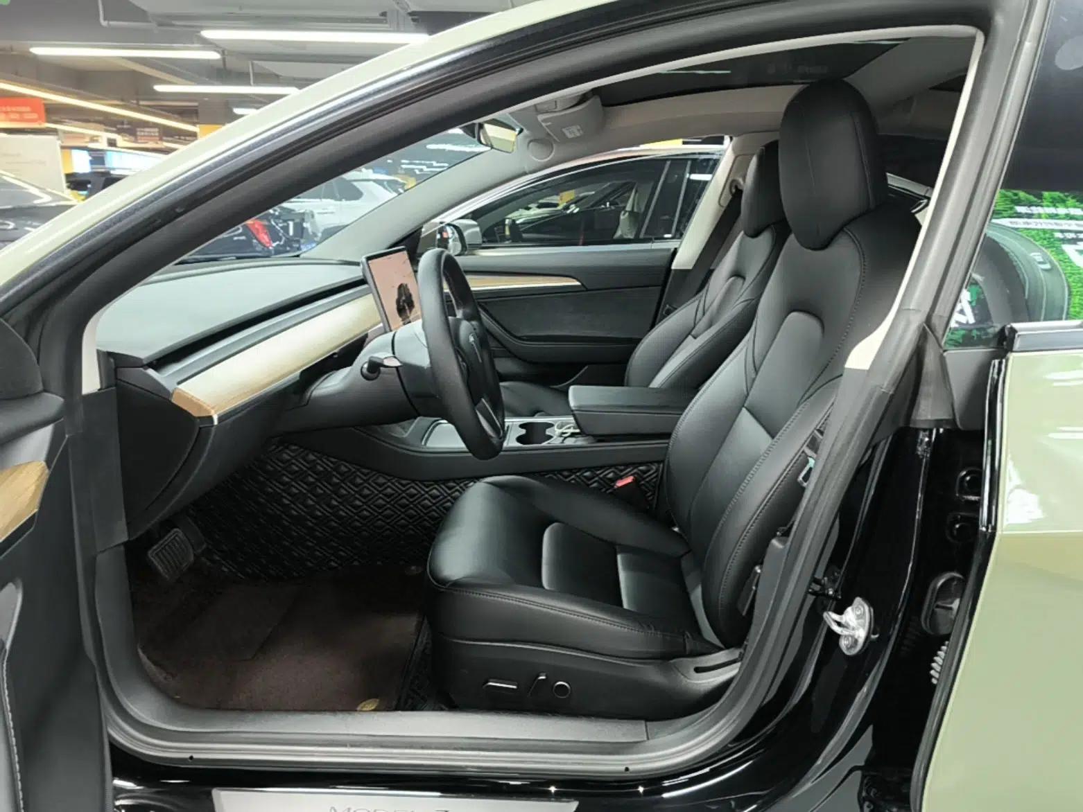 Tesla Model 3 2022 Rear-Wheel-Drive Version — миниатюра 17