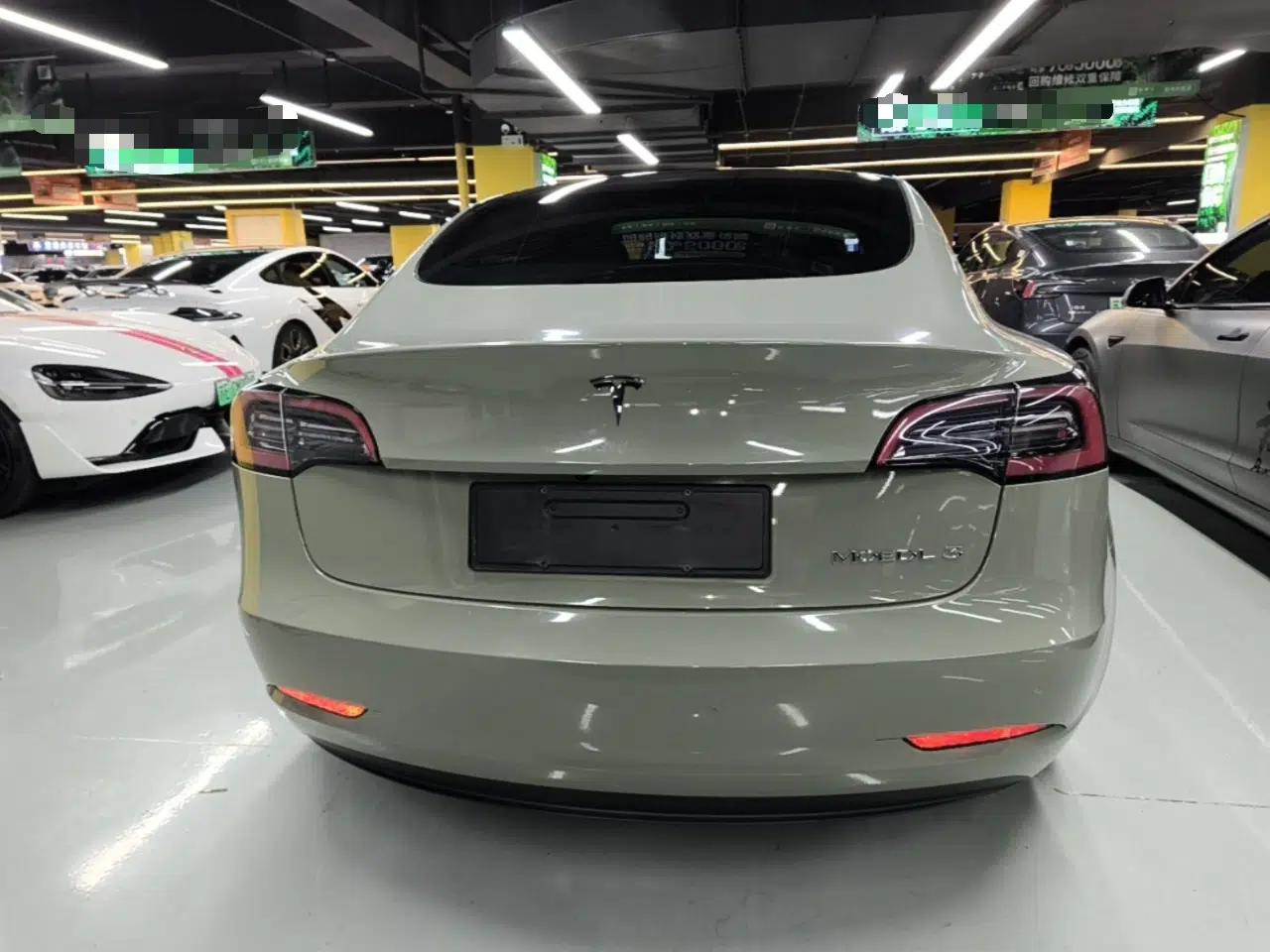 Tesla Model 3 2022 Rear-Wheel-Drive Version — миниатюра 5