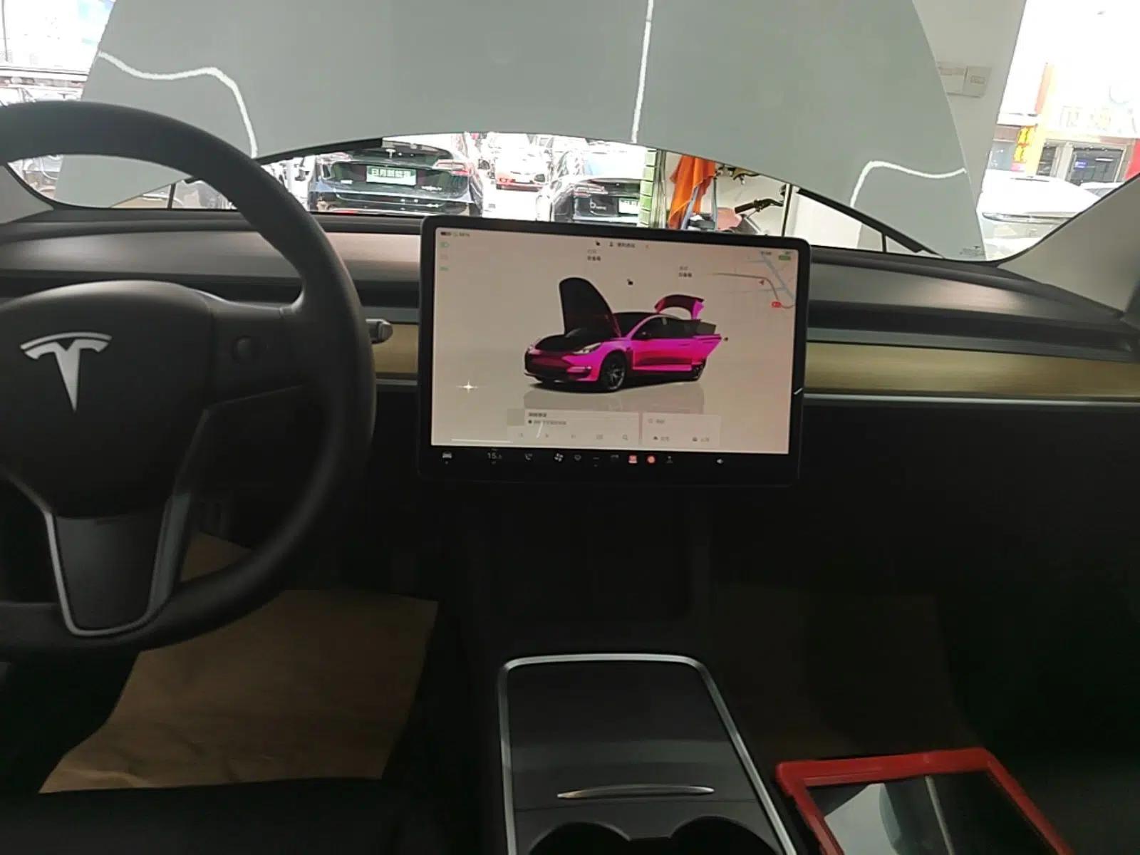 Tesla Model 3 2022 Rear-Wheel-Drive Version — миниатюра 15