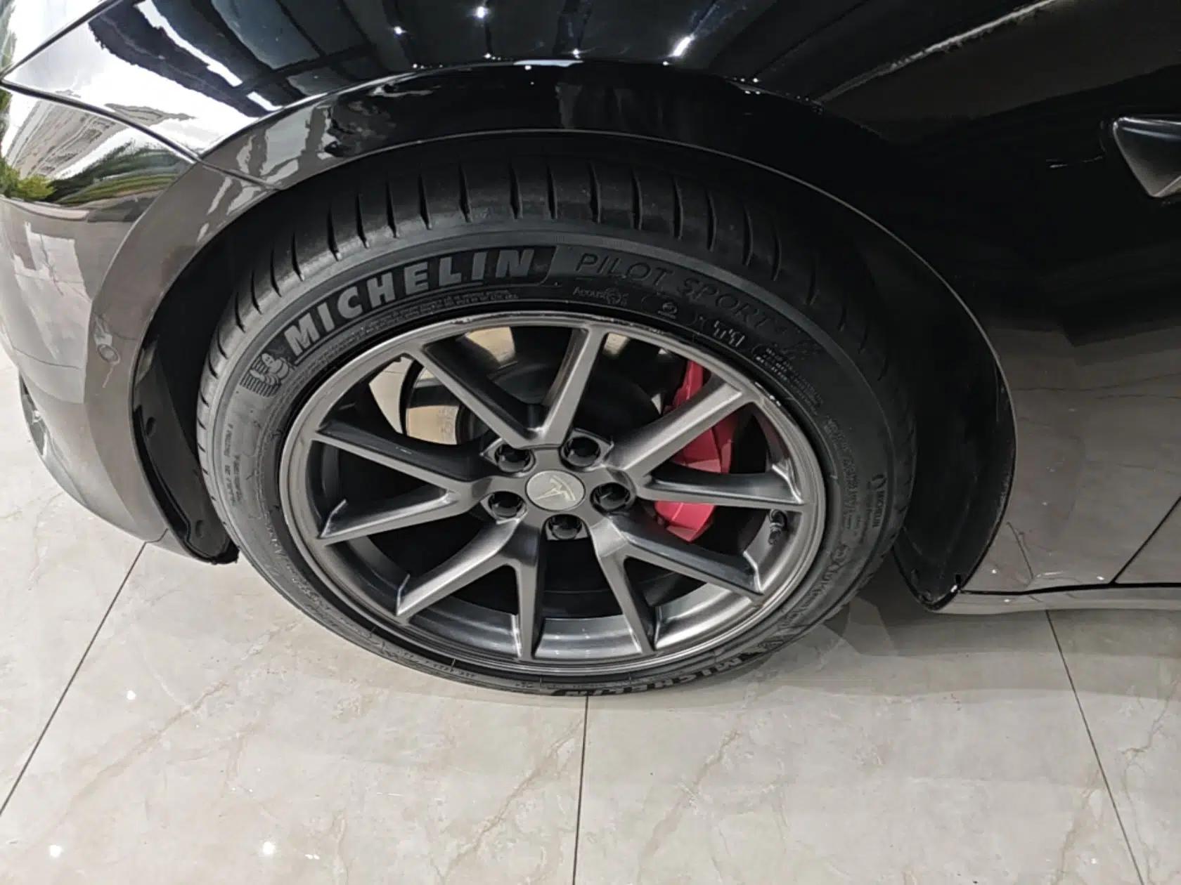 Tesla Model 3 2021 Standard Range Rear-Drive Upgraded Version — миниатюра 10