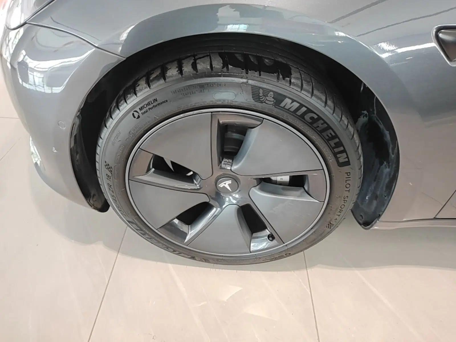Tesla Model 3 2020 Revised Version Standard Range Rear-Wheel Drive – Upgraded Edition — миниатюра 10